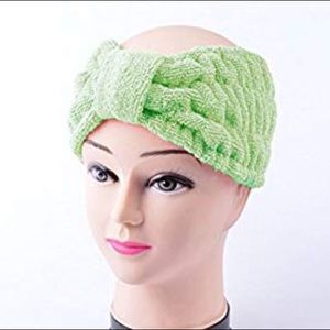 SOLD❣️NEW! Cosmetic Headband